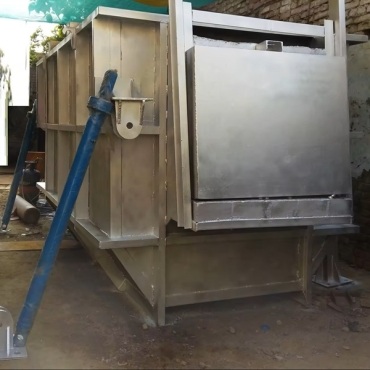 Hydraulic Tilting Aluminium Melting Furnace Supplier | Hydraulic Tilting Aluminium Melting Furnace Supplier in India